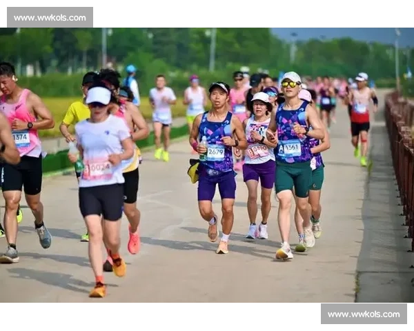 激情与拼搏交织的赛道记一次难忘的跑步比赛经历